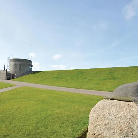 Дом отдыха Three-bedroom In *